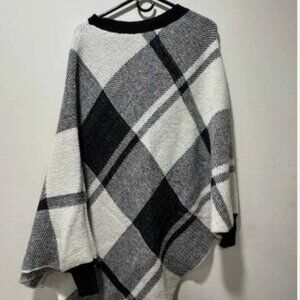 SHEIN Curve 1XL Plaid Knit Poncho Cape Shawl Black Gray White Plus Size